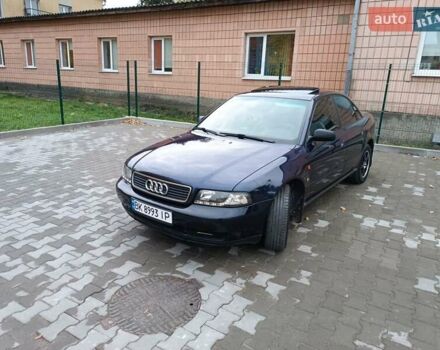 Ауди А4 1996 в Костополе на Automoto.ua Синий Ауди А4, объемом двигателя 1.78 л и пробегом 300 тыс. км за 3300 $, фото 5 на Automoto.ua