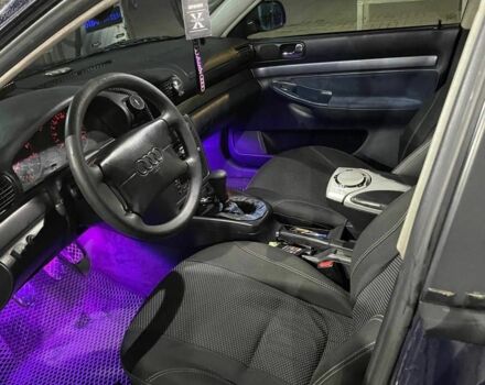 Синій Ауді А4, об'ємом двигуна 1.6 л та пробігом 510 тис. км за 3700 $, фото 7 на Automoto.ua
