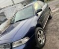Синий Ауди А4, объемом двигателя 1.6 л и пробегом 300 тыс. км за 2597 $, фото 1 на Automoto.ua