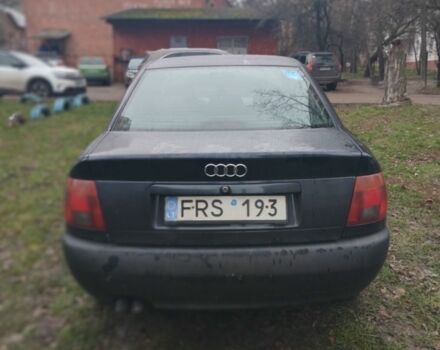 Синий Ауди А4, объемом двигателя 1.9 л и пробегом 290 тыс. км за 1775 $, фото 2 на Automoto.ua