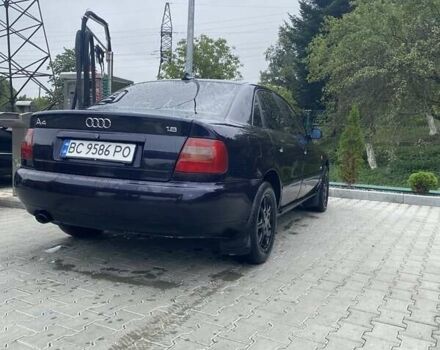 Синій Ауді А4, об'ємом двигуна 1.8 л та пробігом 295 тис. км за 3200 $, фото 6 на Automoto.ua