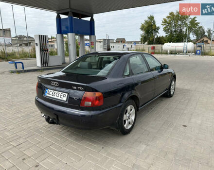 Синий Ауди А4, объемом двигателя 1.9 л и пробегом 300 тыс. км за 3500 $, фото 3 на Automoto.ua