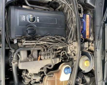 Синій Ауді А4, об'ємом двигуна 1.6 л та пробігом 367 тис. км за 3200 $, фото 24 на Automoto.ua