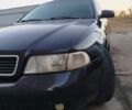 Синий Ауди А4, объемом двигателя 1.6 л и пробегом 364 тыс. км за 2900 $, фото 1 на Automoto.ua