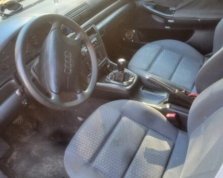Синий Ауди А4, объемом двигателя 0 л и пробегом 230 тыс. км за 1700 $, фото 7 на Automoto.ua