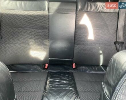 Синій Ауді А4, об'ємом двигуна 1.6 л та пробігом 367 тис. км за 3200 $, фото 12 на Automoto.ua