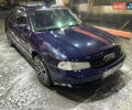 Синий Ауди А4, объемом двигателя 1.6 л и пробегом 400 тыс. км за 3200 $, фото 3 на Automoto.ua