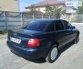 Синій Ауді А4, об'ємом двигуна 1.6 л та пробігом 300 тис. км за 2200 $, фото 1 на Automoto.ua