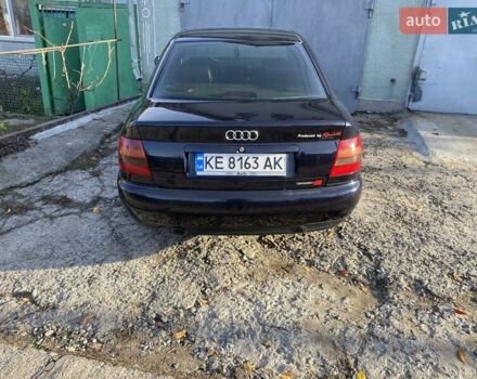 Синій Ауді А4, об'ємом двигуна 1.6 л та пробігом 367 тис. км за 3200 $, фото 5 на Automoto.ua