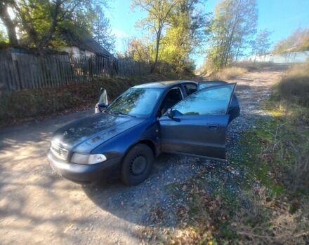 Синий Ауди А4, объемом двигателя 0 л и пробегом 230 тыс. км за 1700 $, фото 2 на Automoto.ua