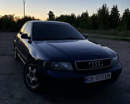Синий Ауди А4, объемом двигателя 1.8 л и пробегом 500 тыс. км за 2800 $, фото 4 на Automoto.ua