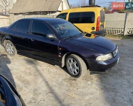 Синій Ауді А4, об'ємом двигуна 1.6 л та пробігом 367 тис. км за 3200 $, фото 27 на Automoto.ua