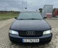 Синий Ауди А4, объемом двигателя 1.6 л и пробегом 400 тыс. км за 2700 $, фото 1 на Automoto.ua