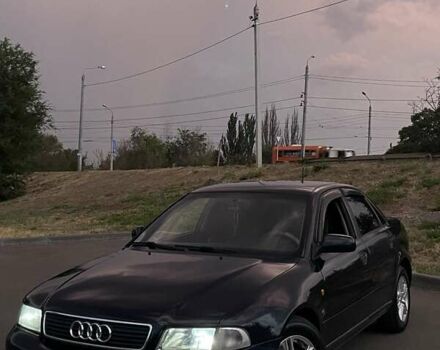 Синій Ауді А4, об'ємом двигуна 1.6 л та пробігом 350 тис. км за 3500 $, фото 3 на Automoto.ua