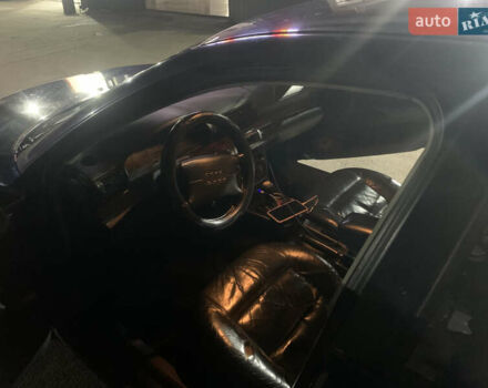 Синий Ауди А4, объемом двигателя 1.8 л и пробегом 500 тыс. км за 2800 $, фото 6 на Automoto.ua