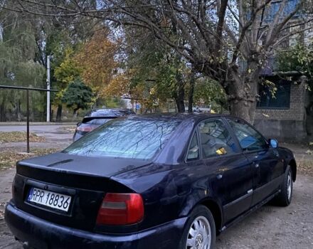 Синий Ауди А4, объемом двигателя 1.9 л и пробегом 272 тыс. км за 1500 $, фото 2 на Automoto.ua