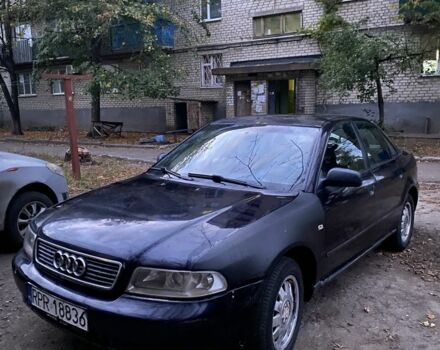 Синий Ауди А4, объемом двигателя 1.9 л и пробегом 272 тыс. км за 1500 $, фото 1 на Automoto.ua