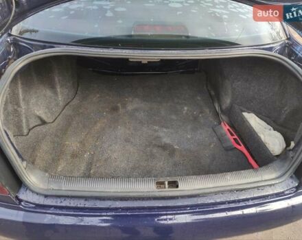 Синій Ауді А4, об'ємом двигуна 1.78 л та пробігом 250 тис. км за 2700 $, фото 3 на Automoto.ua