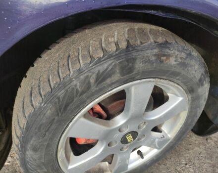 Синий Ауди А4, объемом двигателя 0 л и пробегом 250 тыс. км за 3000 $, фото 2 на Automoto.ua