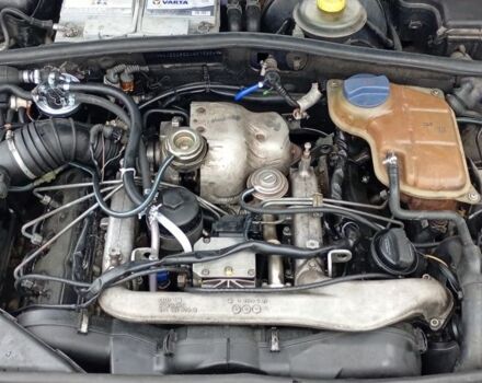 Синий Ауди А4, объемом двигателя 2.5 л и пробегом 390 тыс. км за 2500 $, фото 14 на Automoto.ua