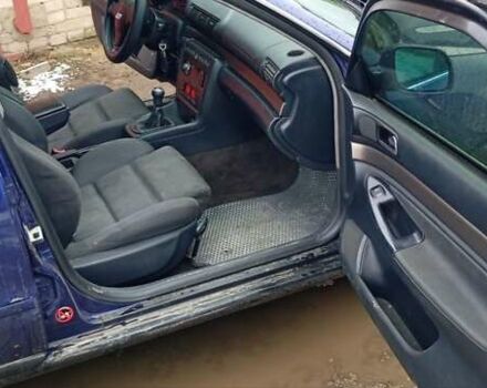 Синий Ауди А4, объемом двигателя 2.5 л и пробегом 390 тыс. км за 2500 $, фото 14 на Automoto.ua