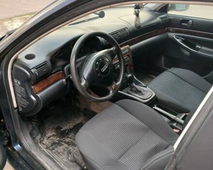 Синий Ауди А4, объемом двигателя 1.8 л и пробегом 364 тыс. км за 2000 $, фото 5 на Automoto.ua