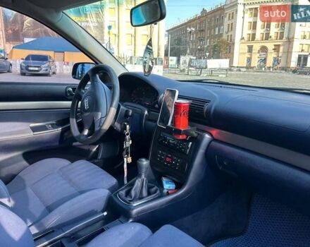 Синий Ауди А4, объемом двигателя 1.6 л и пробегом 275 тыс. км за 4300 $, фото 6 на Automoto.ua