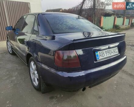 Синій Ауді А4, об'ємом двигуна 1.78 л та пробігом 250 тис. км за 2700 $, фото 4 на Automoto.ua