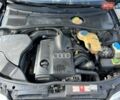 Синий Ауди А4, объемом двигателя 1.6 л и пробегом 275 тыс. км за 4300 $, фото 2 на Automoto.ua