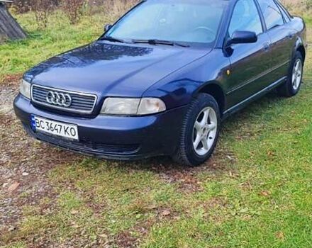 Синий Ауди А4, объемом двигателя 1.6 л и пробегом 325 тыс. км за 3500 $, фото 7 на Automoto.ua