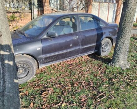 Синий Ауди А4, объемом двигателя 1.9 л и пробегом 300 тыс. км за 1666 $, фото 1 на Automoto.ua