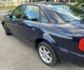Синій Ауді А4, об'ємом двигуна 1.8 л та пробігом 300 тис. км за 3500 $, фото 1 на Automoto.ua