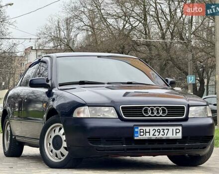 Синий Ауди А4, объемом двигателя 1.8 л и пробегом 321 тыс. км за 3400 $, фото 24 на Automoto.ua