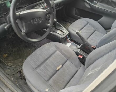 Синий Ауди А4, объемом двигателя 0 л и пробегом 380 тыс. км за 900 $, фото 3 на Automoto.ua