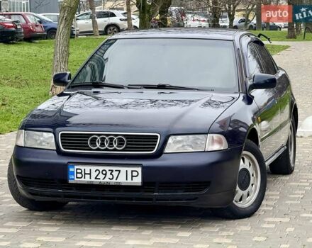 Синий Ауди А4, объемом двигателя 1.8 л и пробегом 321 тыс. км за 3400 $, фото 17 на Automoto.ua