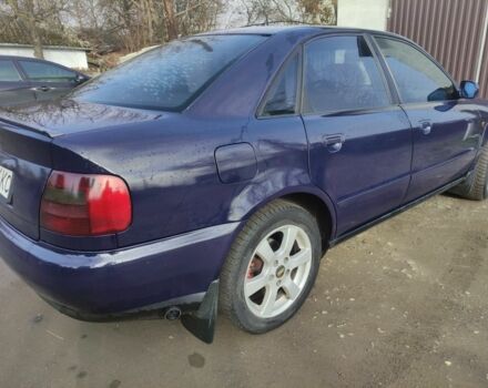 Синий Ауди А4, объемом двигателя 0 л и пробегом 250 тыс. км за 3000 $, фото 1 на Automoto.ua