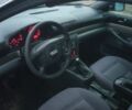 Синий Ауди А4, объемом двигателя 2 л и пробегом 300 тыс. км за 2000 $, фото 7 на Automoto.ua