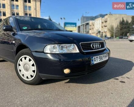 Синий Ауди А4, объемом двигателя 1.6 л и пробегом 275 тыс. км за 4300 $, фото 5 на Automoto.ua