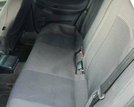 Синий Ауди А4, объемом двигателя 1.6 л и пробегом 250 тыс. км за 3000 $, фото 9 на Automoto.ua