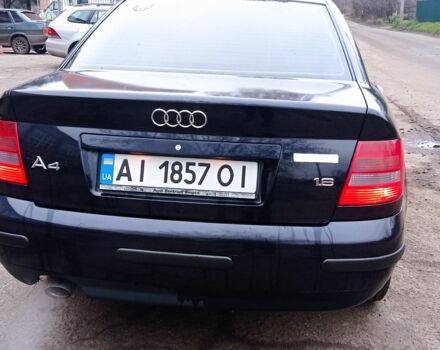 Синий Ауди А4, объемом двигателя 1.6 л и пробегом 200 тыс. км за 1650 $, фото 2 на Automoto.ua