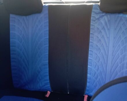 Синий Ауди А4, объемом двигателя 1.6 л и пробегом 208 тыс. км за 4400 $, фото 13 на Automoto.ua