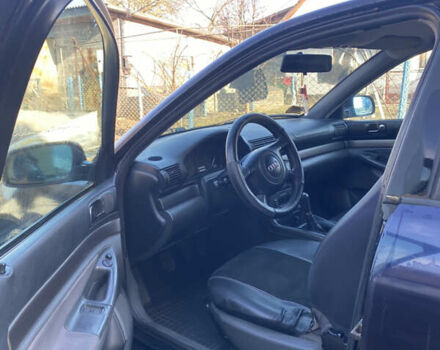 Синій Ауді А4, об'ємом двигуна 1.6 л та пробігом 36 тис. км за 3000 $, фото 11 на Automoto.ua