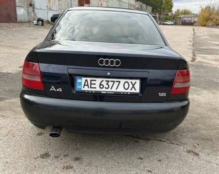 Синий Ауди А4, объемом двигателя 1.6 л и пробегом 420 тыс. км за 3600 $, фото 6 на Automoto.ua