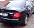 Синий Ауди А4, объемом двигателя 1.6 л и пробегом 200 тыс. км за 1650 $, фото 3 на Automoto.ua