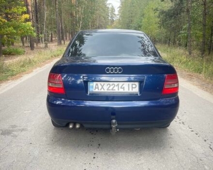 Синий Ауди А4, объемом двигателя 1.9 л и пробегом 260 тыс. км за 3900 $, фото 5 на Automoto.ua