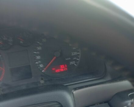 Синий Ауди А4, объемом двигателя 1.6 л и пробегом 208 тыс. км за 4400 $, фото 14 на Automoto.ua