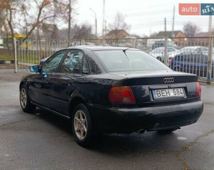 Синий Ауди А4, объемом двигателя 1.9 л и пробегом 204 тыс. км за 1150 $, фото 3 на Automoto.ua