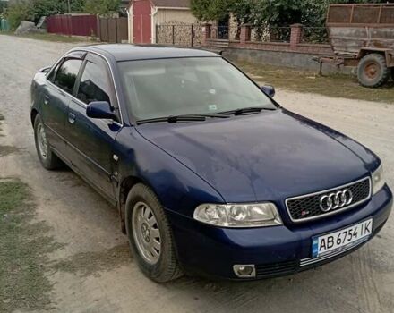 Синий Ауди А4, объемом двигателя 1.6 л и пробегом 280 тыс. км за 4150 $, фото 5 на Automoto.ua