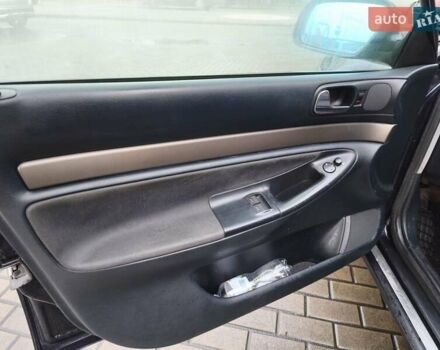 Синій Ауді А4, об'ємом двигуна 1.6 л та пробігом 348 тис. км за 2999 $, фото 20 на Automoto.ua