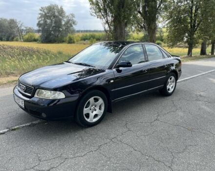 Синий Ауди А4, объемом двигателя 1.6 л и пробегом 280 тыс. км за 4500 $, фото 4 на Automoto.ua